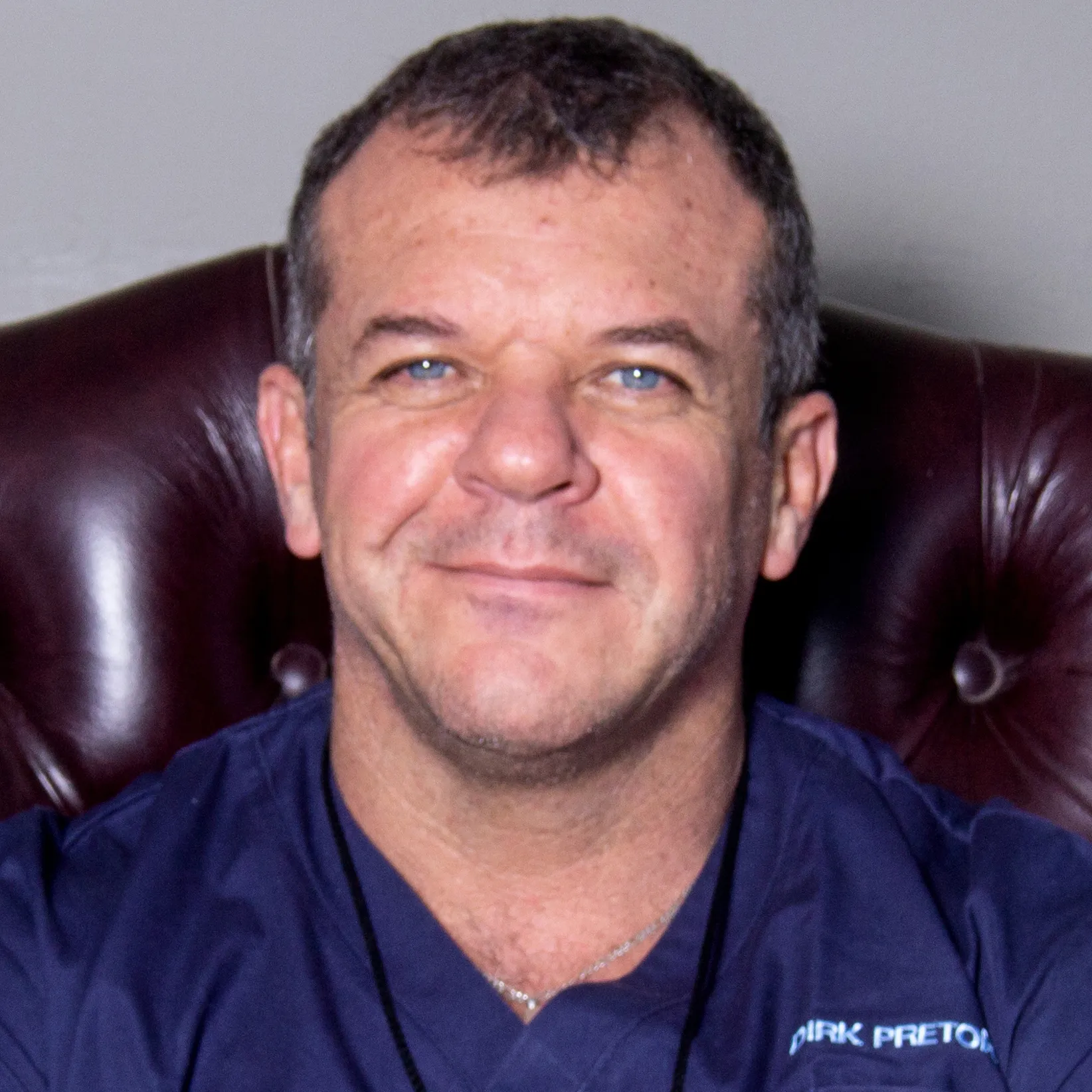 Dr. Dirk Pretorius