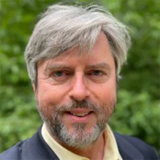 Dr Stefan Harb